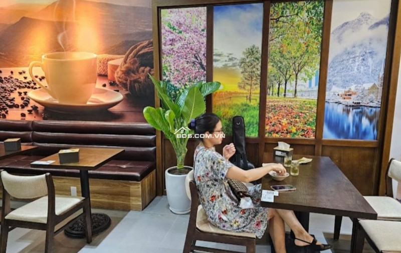 CHO THUÊ NHÀ LÔ GÓC KD PHỐ NGUYỄN VĂN LỘC, DT 150M2, 1 TẦNG, MT 17M, GIÁ 40 TRIỆU (CÓ TL)